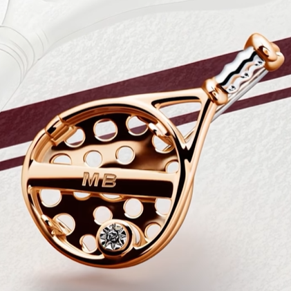 Liontin Bentuk Raket Padel Cantik dari Frank & co. sebagai Gifts Spesial