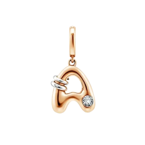 Charm Inisial Meant For Me untuk Melengkapi Kalung Wanita See The Light