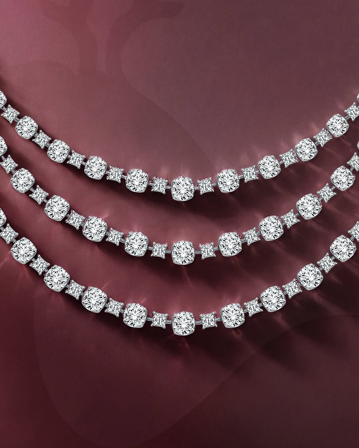 Kilau Natural Diamond pada Kalung Emas Putih Berlian Koleksi Frank Fire Frank & co.