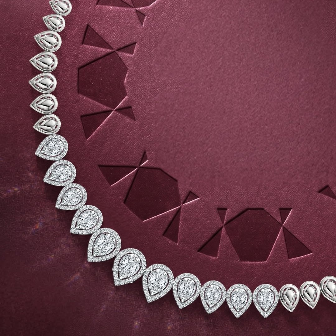 Diamond Necklace yang Dipakai Tissa Biani dari Frank & co.