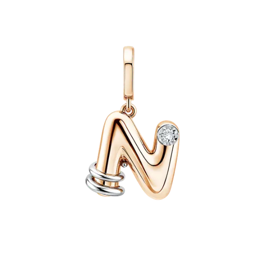 Liontin Gelang Charm Alfabet dengan Makna Personal
