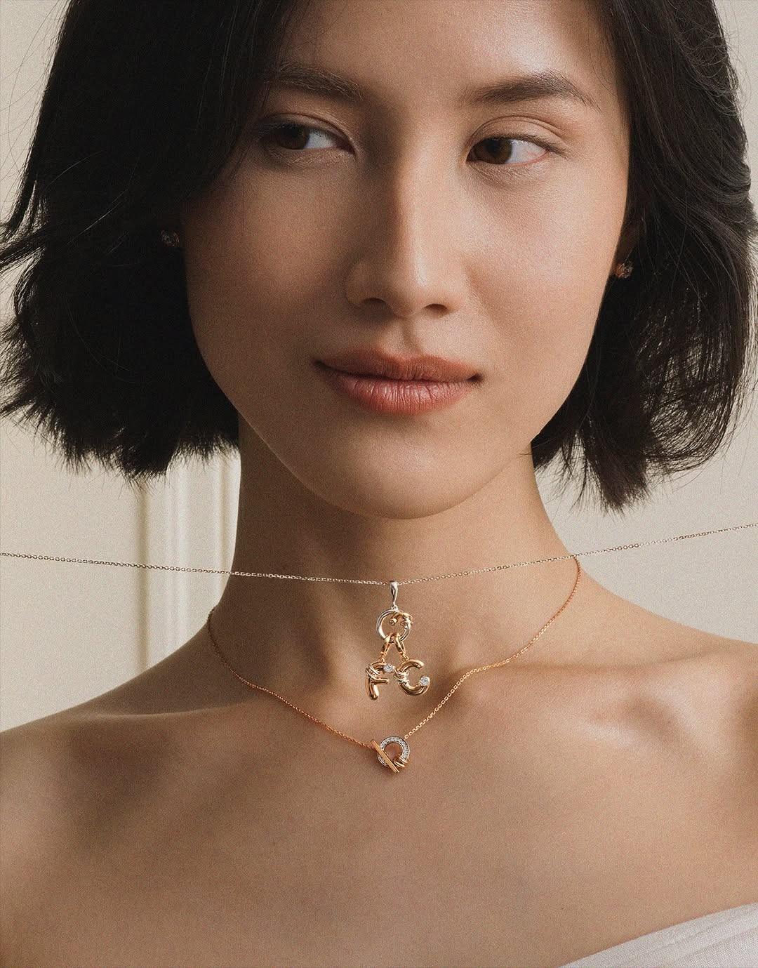 Koleksi Kalung Wanita Initial Charm Unik dari Frank & co. Meant For Me