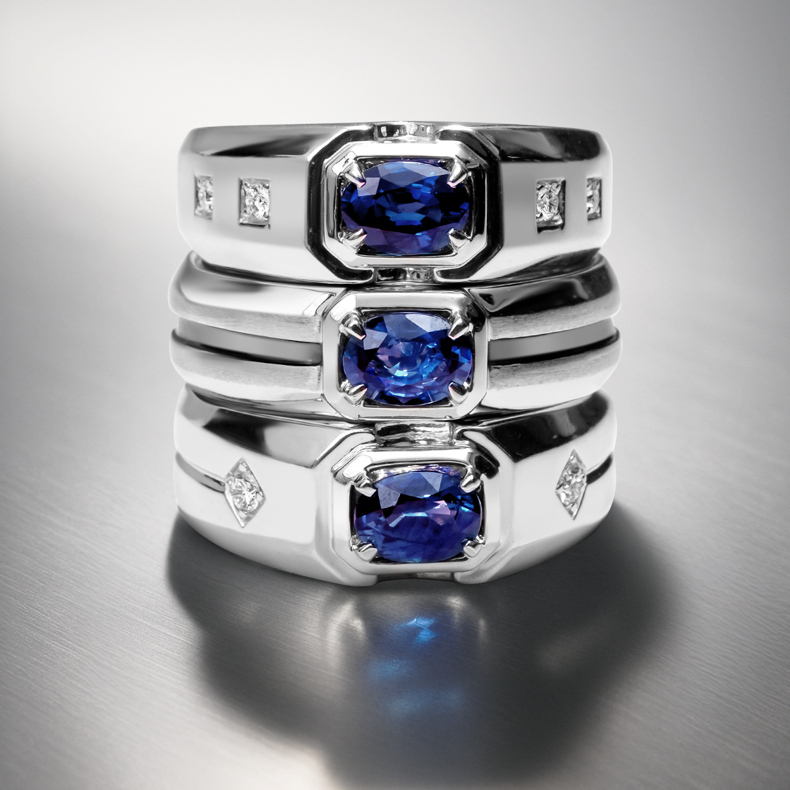 Model Cincin Pria Simple dengan Blue Sapphire Eksklusif