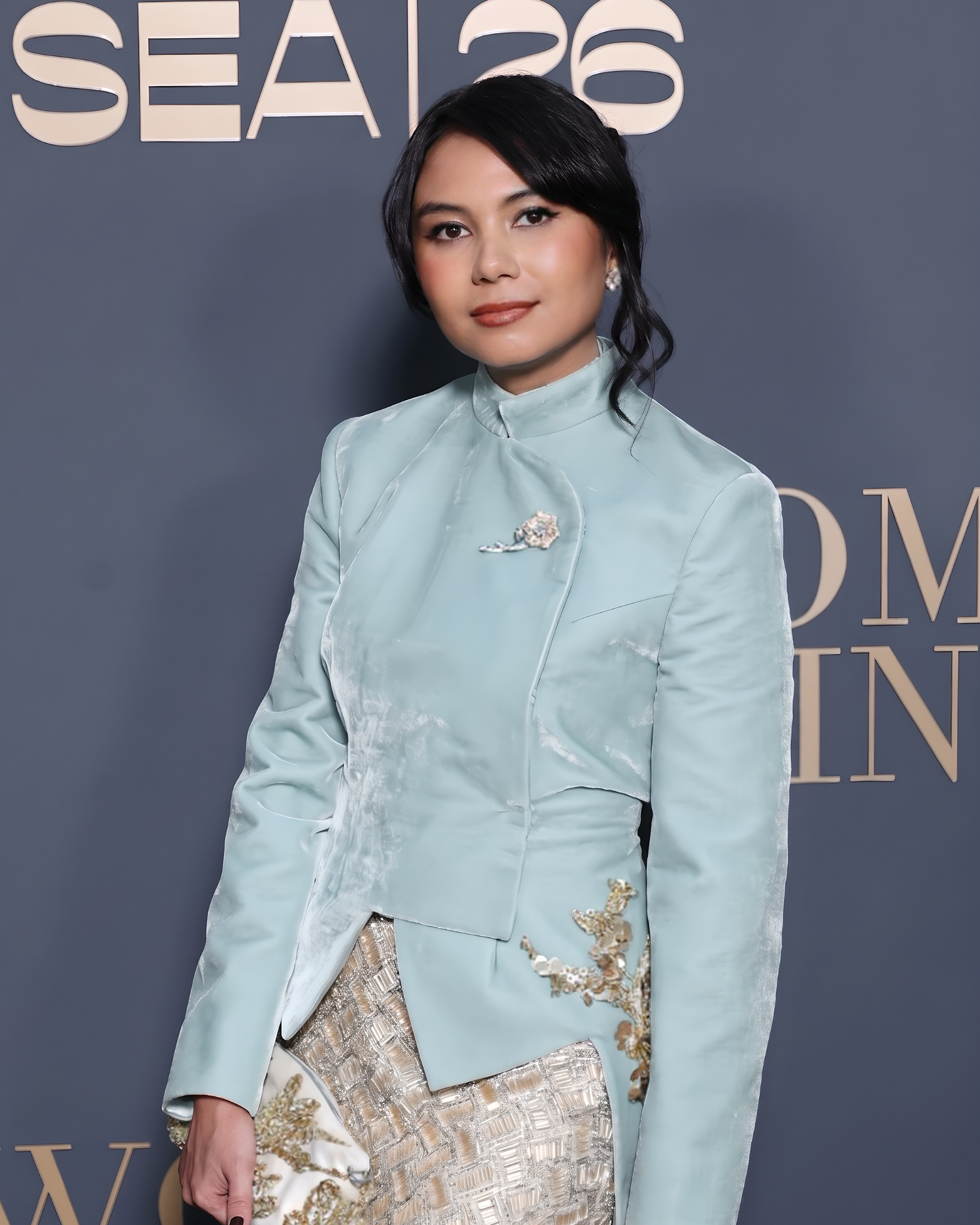 Kamila Andini Tampil Memikat dengan Perhiasan Frank & co. di Karpet Merah Cannes