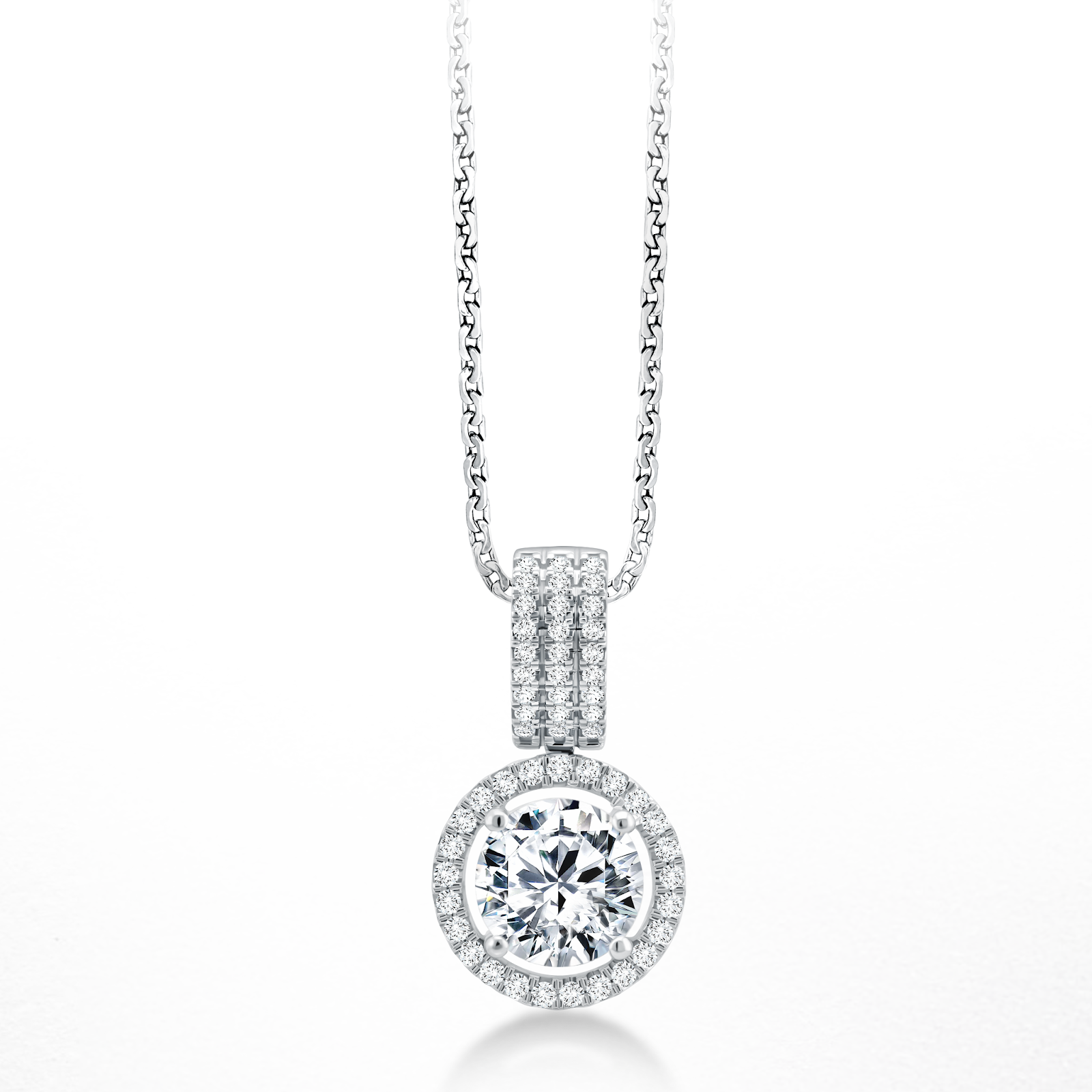 Diamond Necklace Frank Fire dari Frank & co. Sebagai Hadiah Sempurna untuk Orang Tua