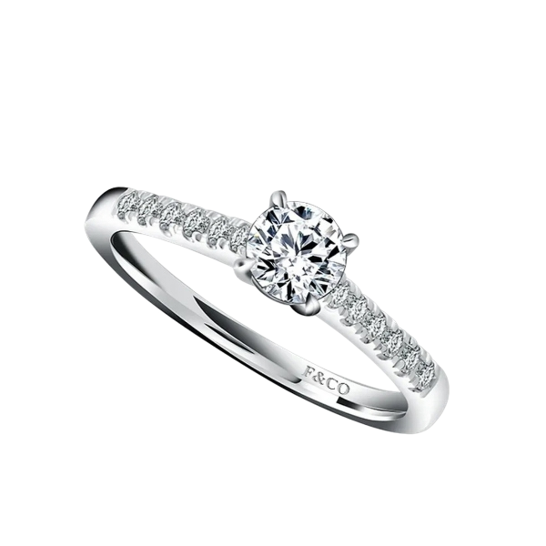 Berikan Hadiah Romantis CIncin Berlian dari Frank & co.