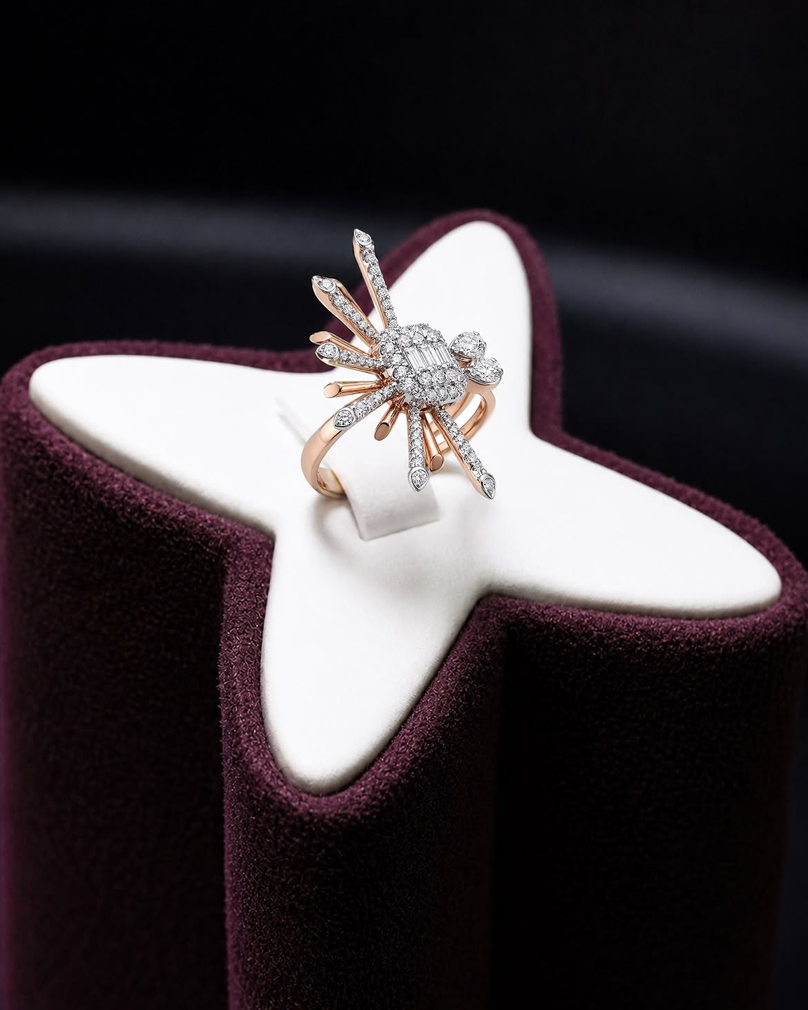 Frank & co. dan Monica Ivena Menghadirkan Koleksi Cincin Berlian dengan Desain Artistik