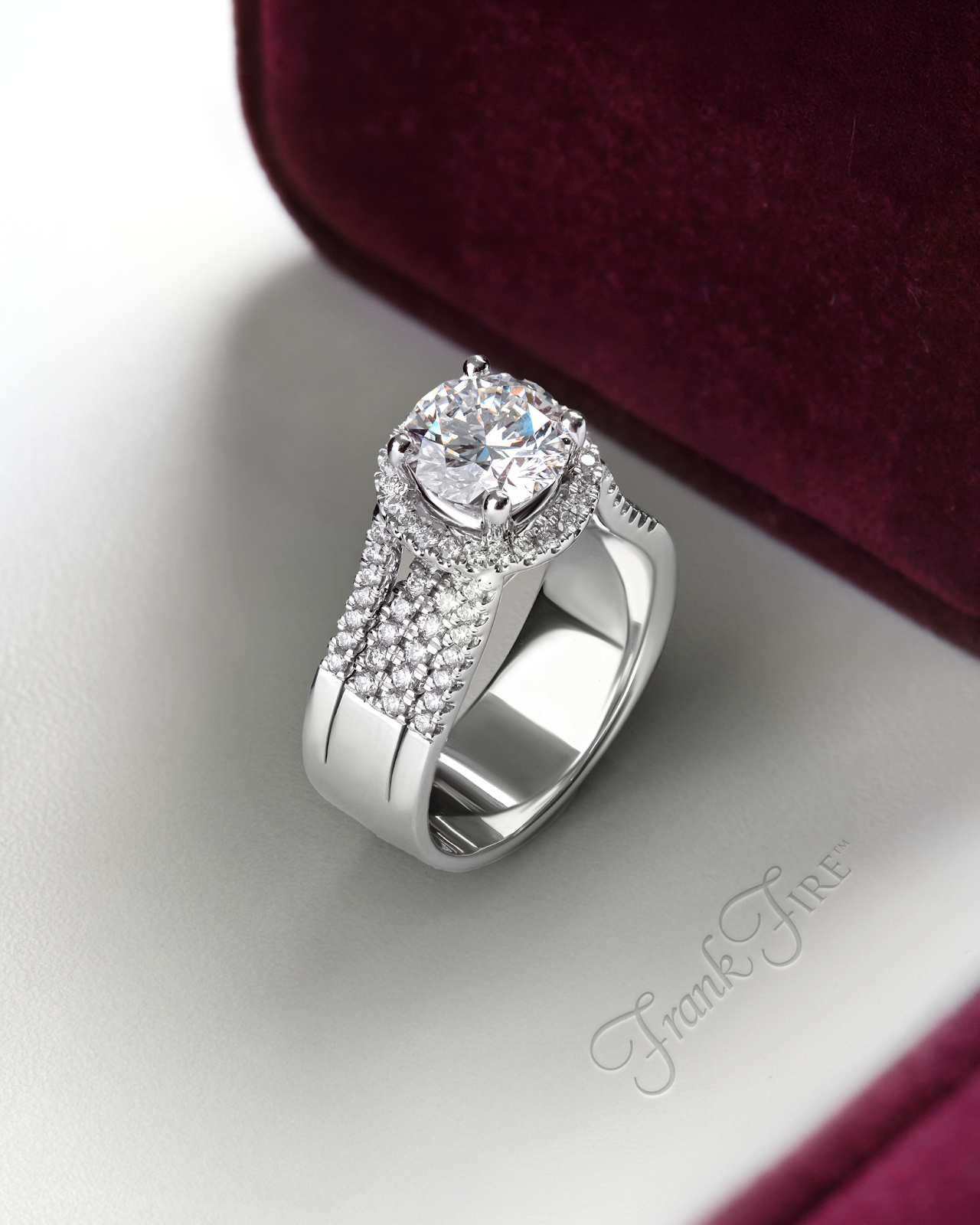 Standar Tertinggi Natural Diamond dari Frank & co.