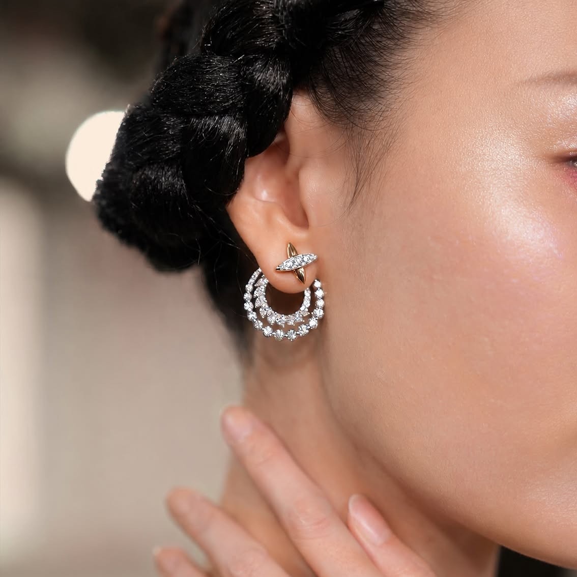 Perhiasan wanita diamond earrings Frank & co. dari koleksi Love Poetry Reimagined