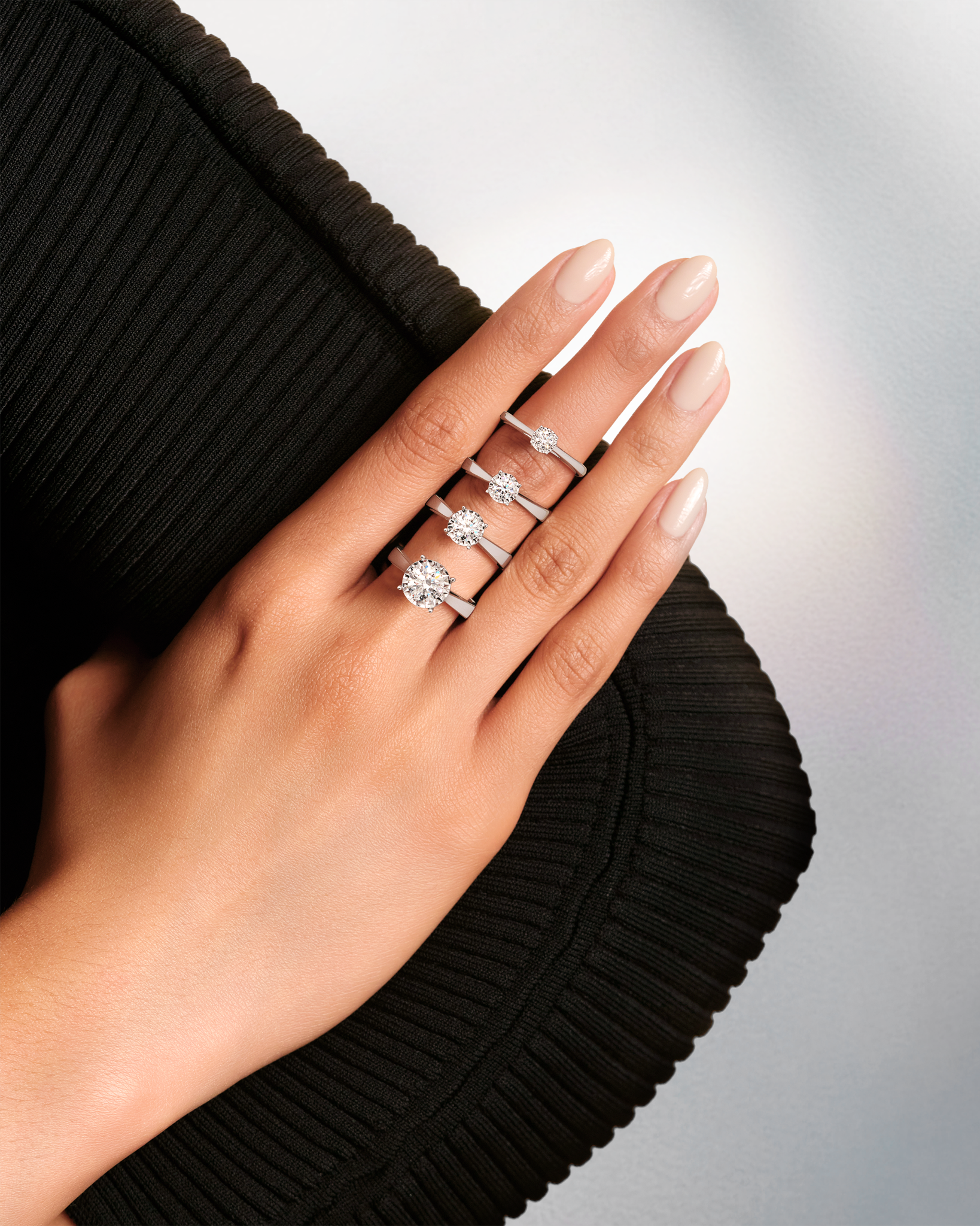 Natural Diamond Frank Fire dengan Double International Certification dari GIA dan Sarine