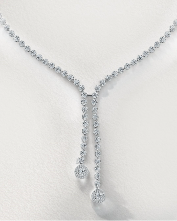 Keindahan&nbsp;Kalung&nbsp;Emas Putih&nbsp;Untuk&nbsp;Tampil&nbsp;Anggun dan&nbsp;Penuh&nbsp;Kesucian&nbsp;di Bulan Ramadhan