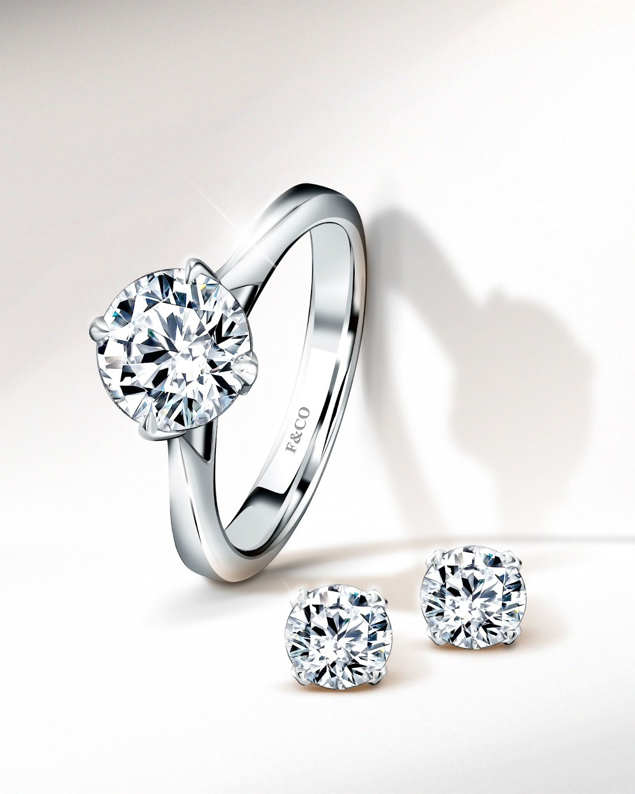 Cincin White Gold dengan Natural Diamond Elegan dan Kilauan yang Sempurna dari Frank & co.