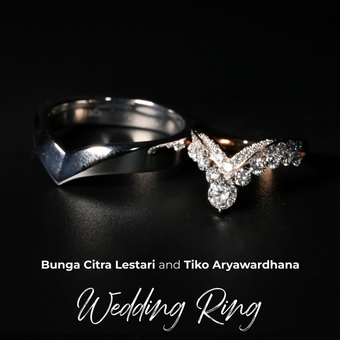 Ciptakan Custom Cincin Kawin dengan Ukiran bersama Frank & co.