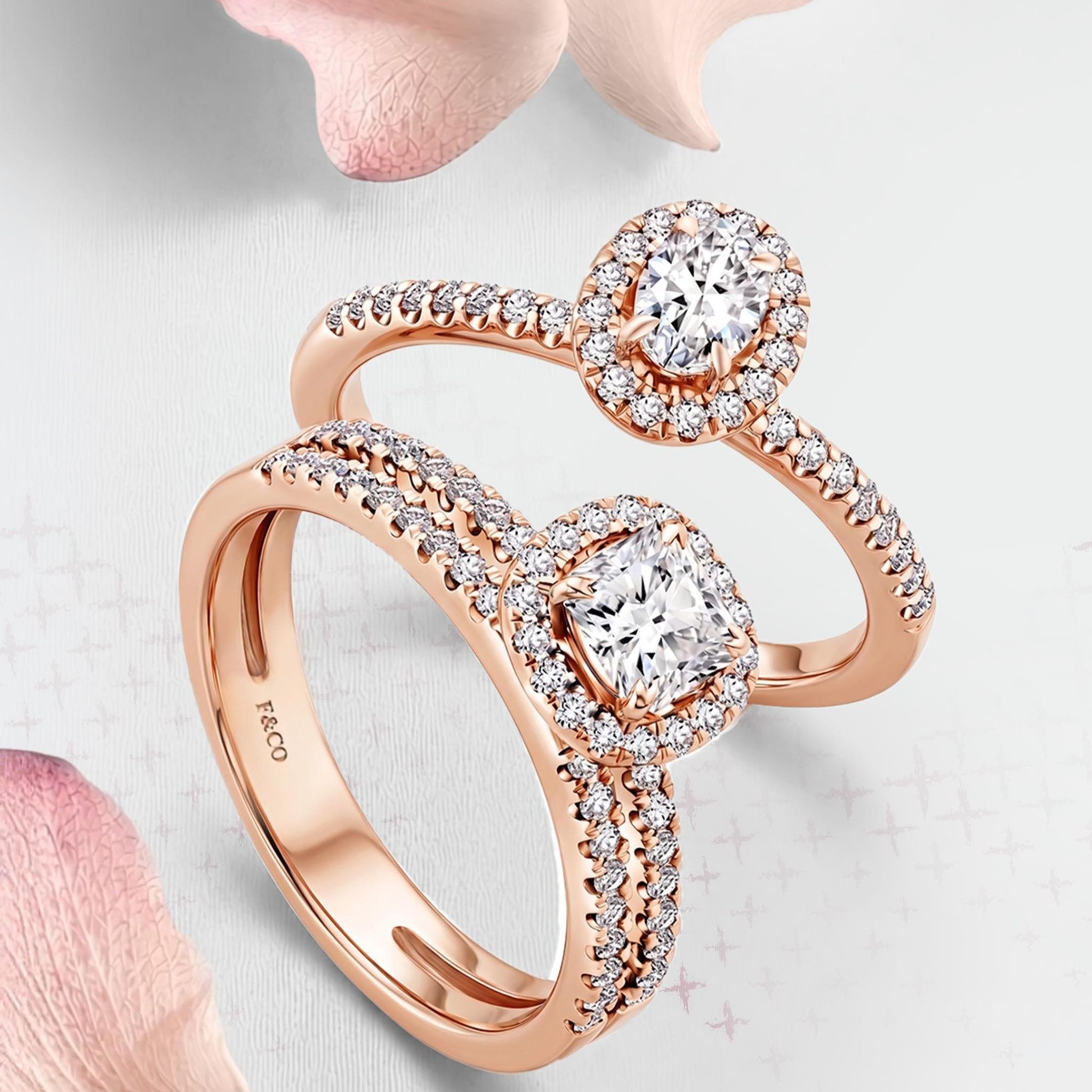 Rekomendasi Cincin Tunangan Natural Diamond Bentuk Oval dan Cushion Cut