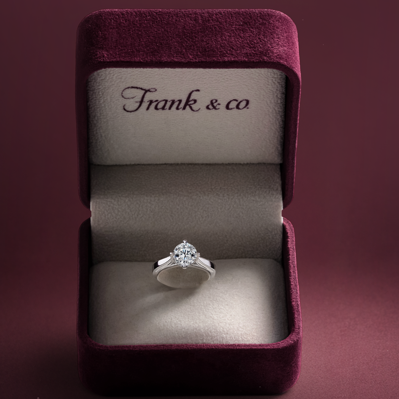 Cincin Nikah Berlian Alami yang Bisa Diwariskan Hingga Generasi Mendatang