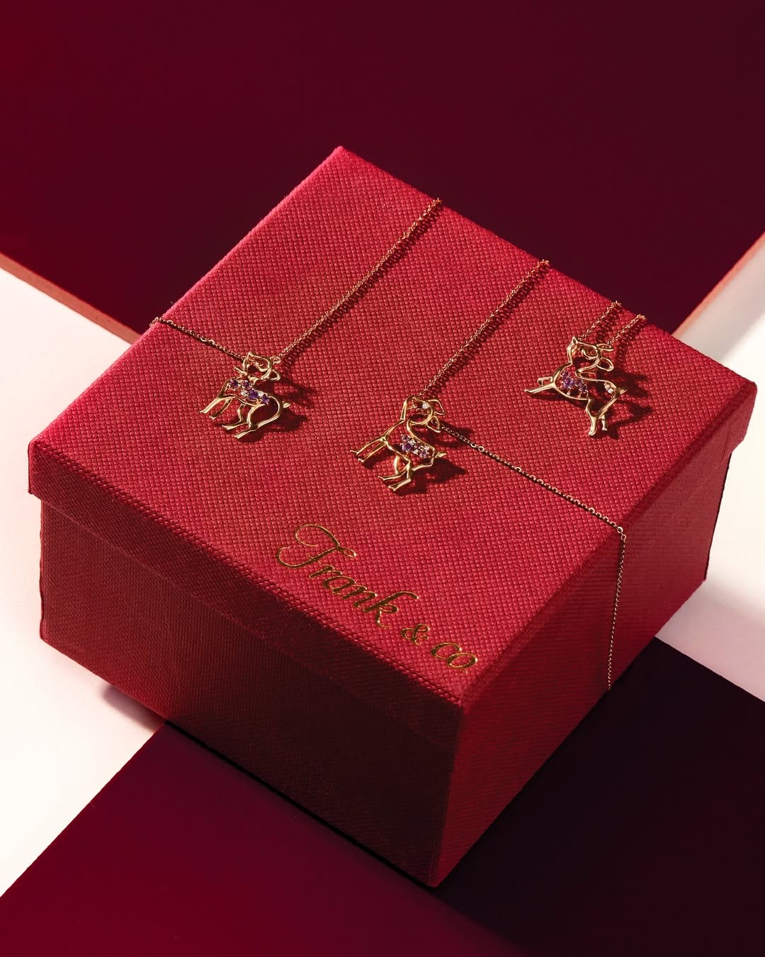 Rekomendasi Liontin Berlian Spesial Untuk Anak di Momen Natal dan Tahun Baru Ini