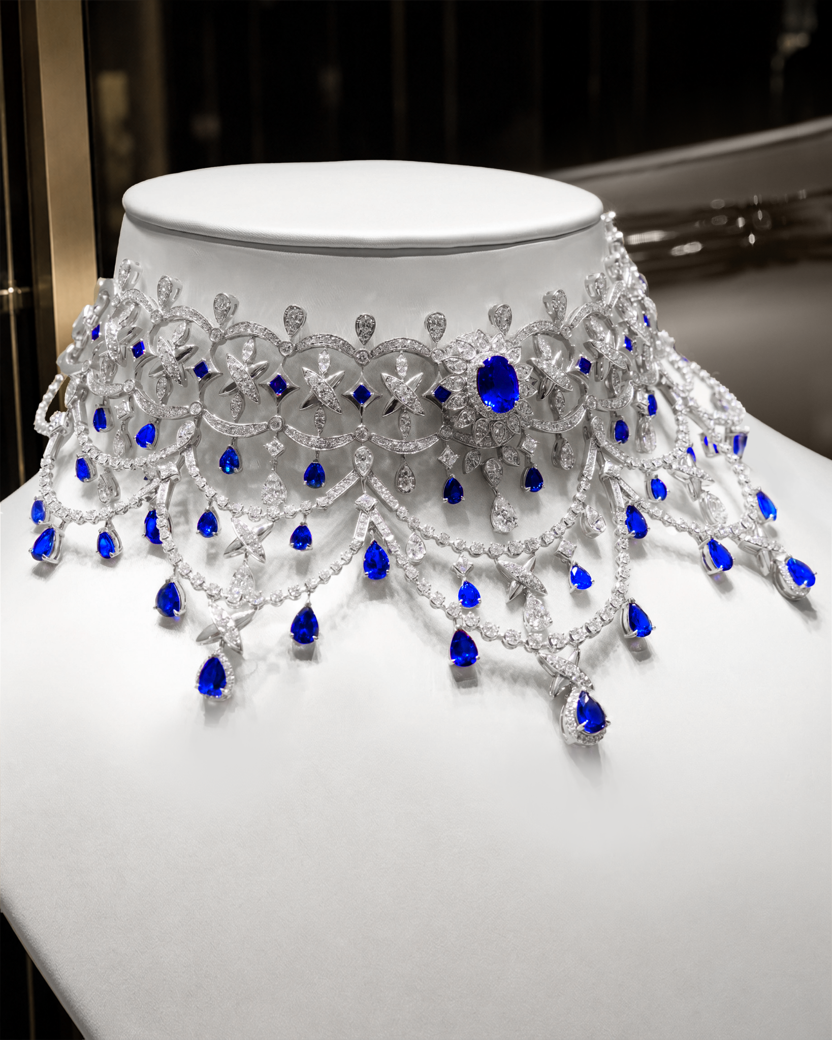 Frank & co. dan Monica Ivena Hadirkan Koleksi Necklace Terbaru yang Mengangkat Desain Couture