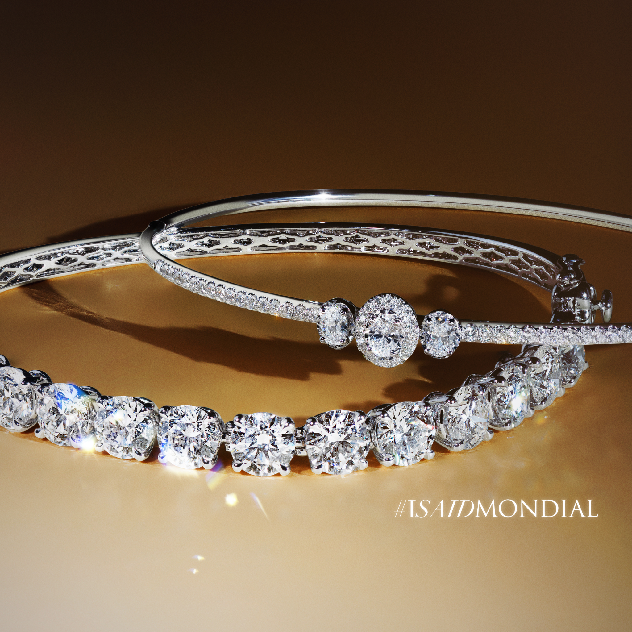 Gelang Bangle yang Jadi Pilihan Favorit Semua Orang dari MONDIAL