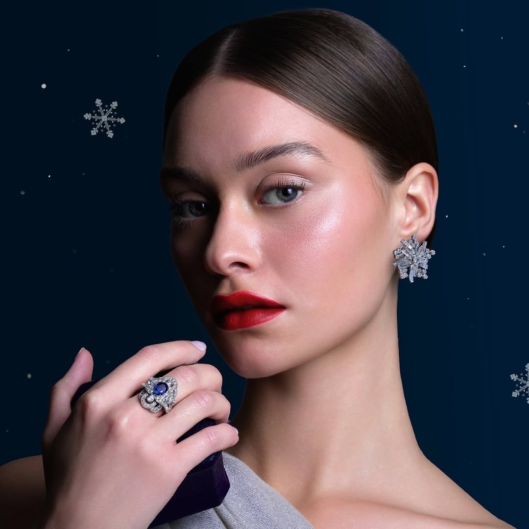 Anting-Anting Berlian MONDIAL untuk Gifting Season