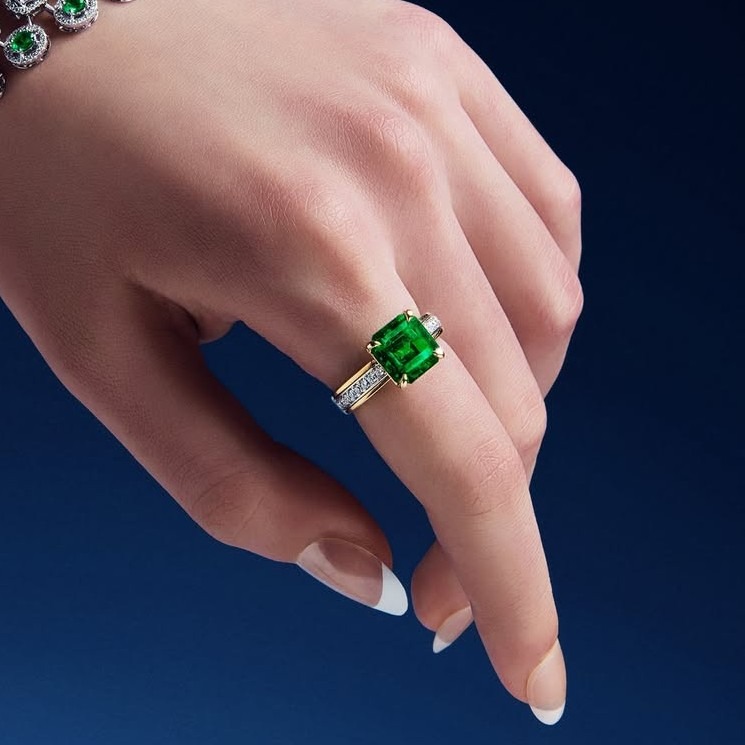 Simbol Cinta Mendalam yang Penuh Keberanian dari Ruby