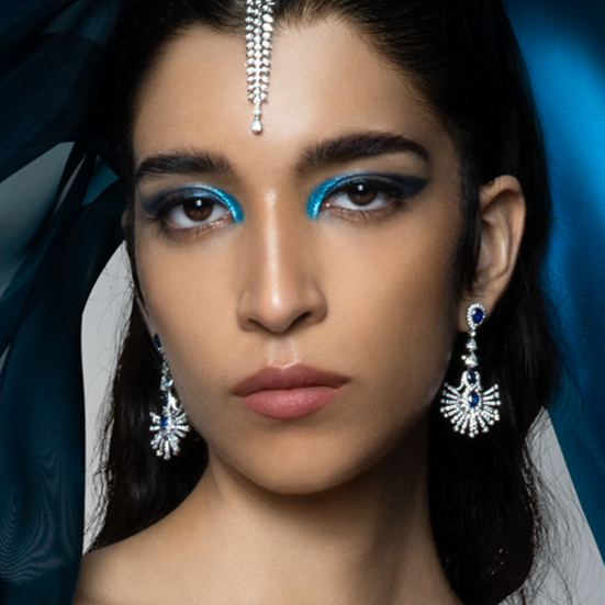 Realm Devotion Diamond Earrings, Pilihan Ikonis Untuk Melengkapi Gaya Indian Style