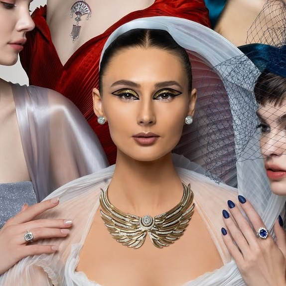 Kemewahan Diamond Jewelry MONDIAL yang Menunjukkan Power