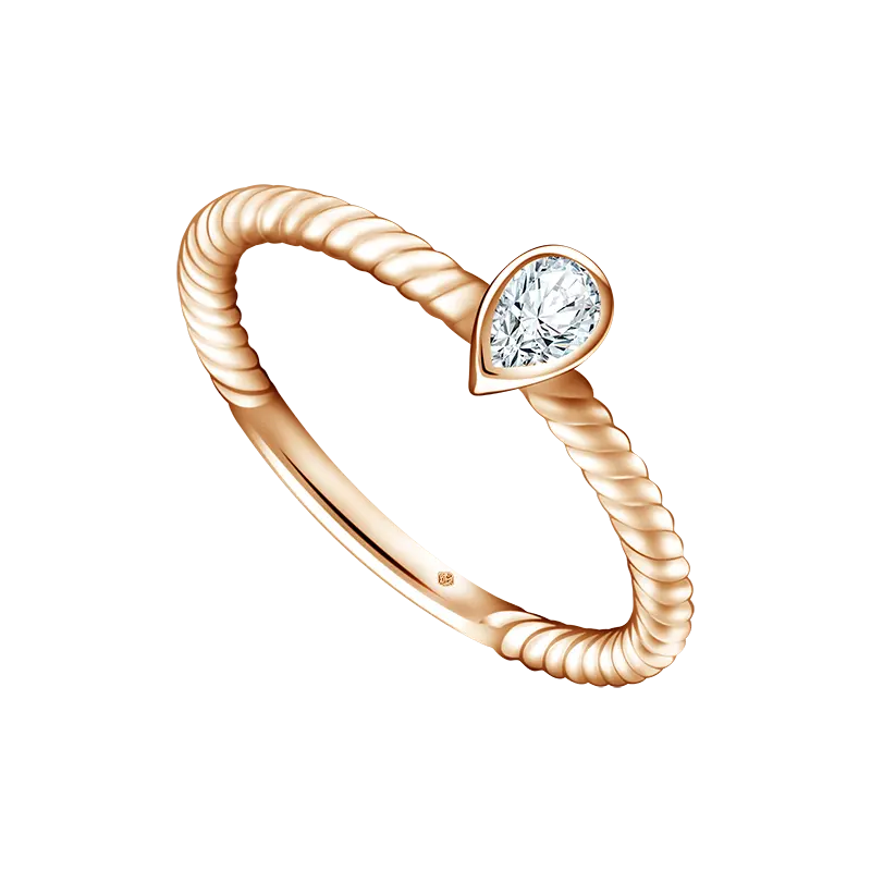MONDIAL Pear Twist Ring sebagai Kado Pernikahan dengan Cincin Berlian Elegan