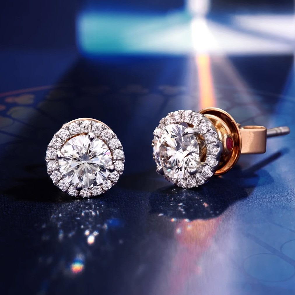 Branded Diamond Brilliant Rose MONDIAL dengan 66 Facets untuk Brilliance yang Optimal