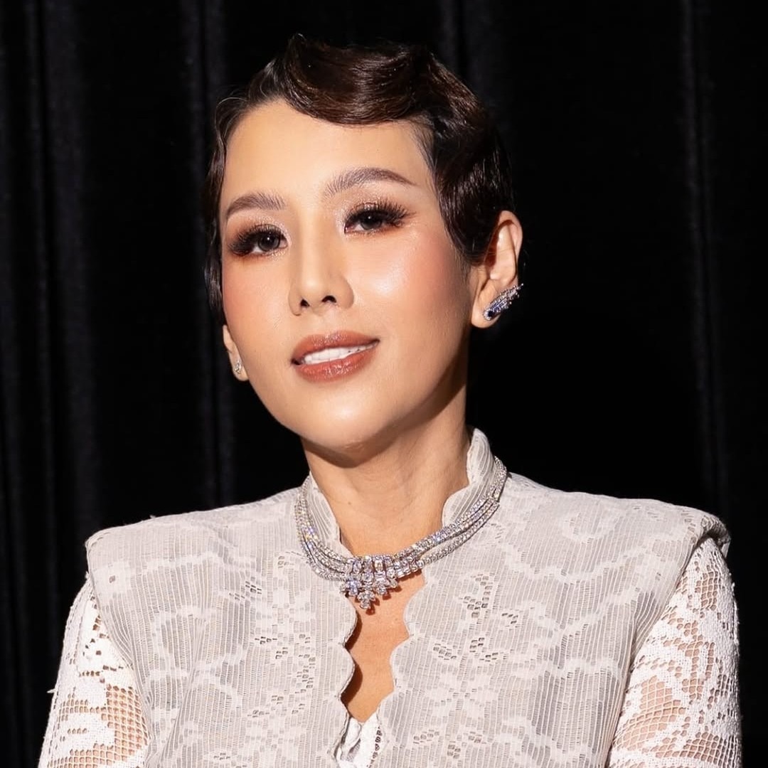 Elegansi Diamond Necklace Renita Sari dari MONDIAL