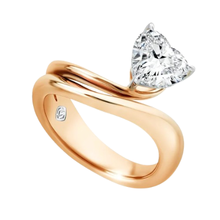 Sempurnakan Momen First Anniversary dengan Cincin Berlian MONDIAL