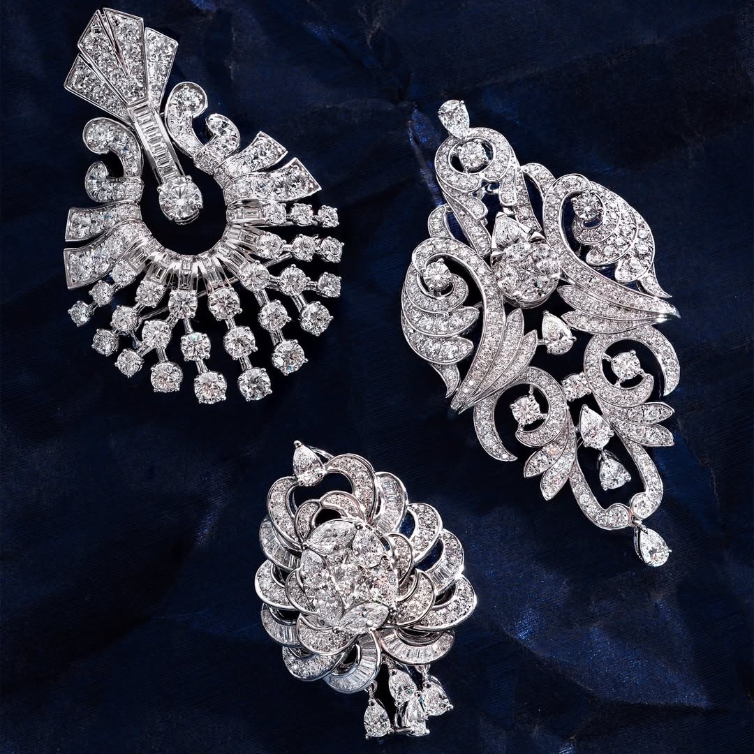 Sempurnakan Momen dengan Brooch MONDIAL