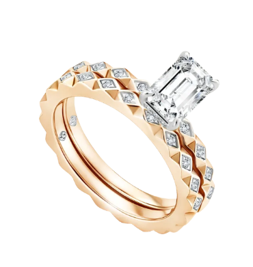 SempurnakanPenampilandenganCincinWanitaBerhiasEmerald Diamond MONDIAL