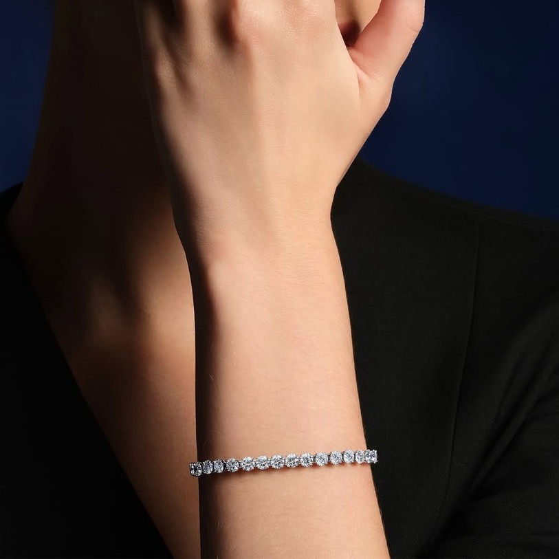 House of Brands MONDIAL Hadirkan MEC Ultimate Tennis Bracelet