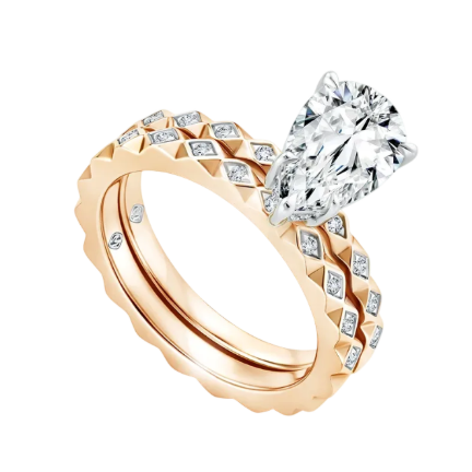 Kemewahan Cincin Tunangan MONDIAL Pear Shape Diamond