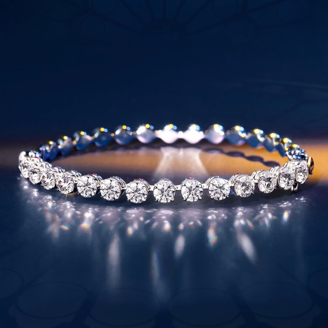 Brilliant Rose Diamond Ring Koleksi Eksklusif MONDIAL dengan 66 Precise Facets