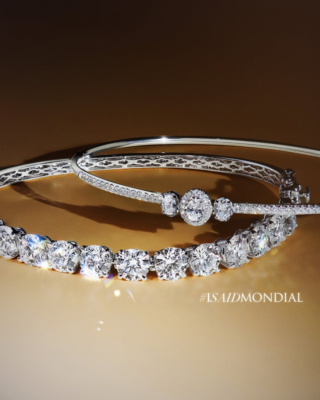 Keindahan Gelang Bangle Berlian Tenis dari MONDIAL