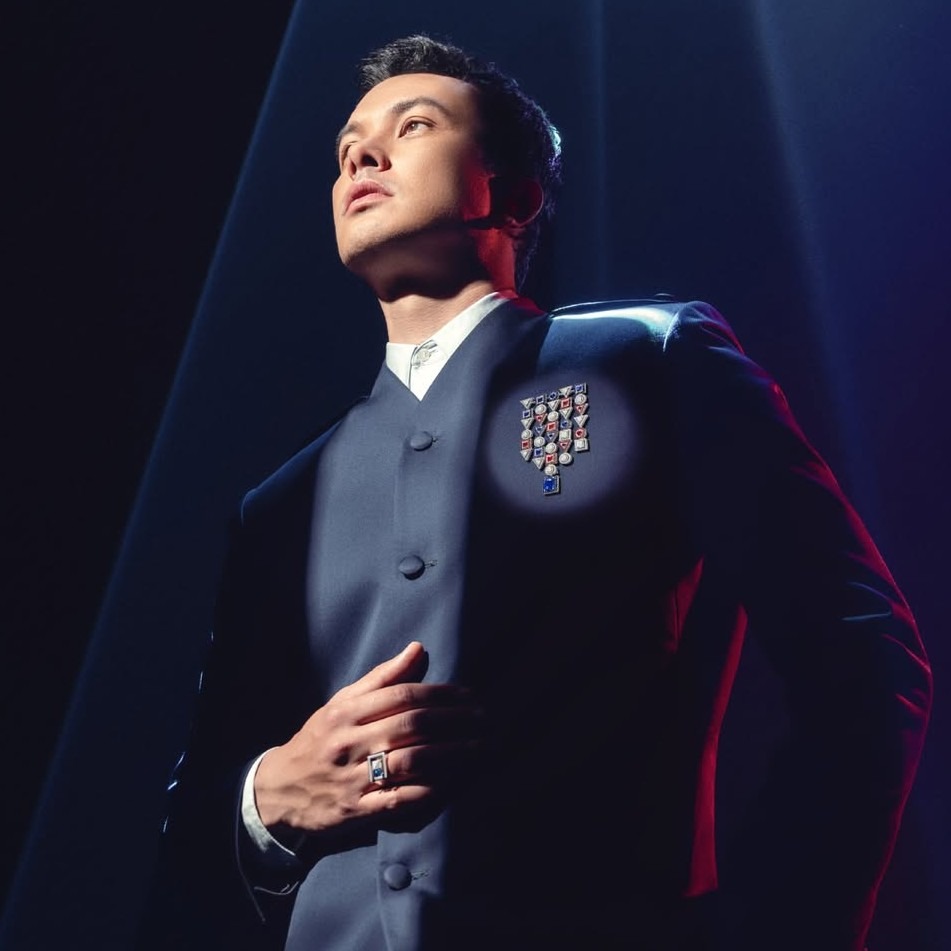 Kemewahan Cincin Pria dari MONDIAL yang Dipakai Nicholas Saputra