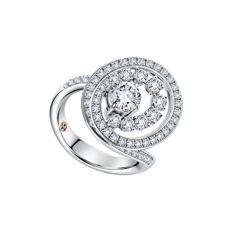 Detail Sculptural Design pada Koleksi Cincin Berlian Her Glow
