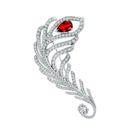 Diamond Ruby Brooch dari MONDIAL