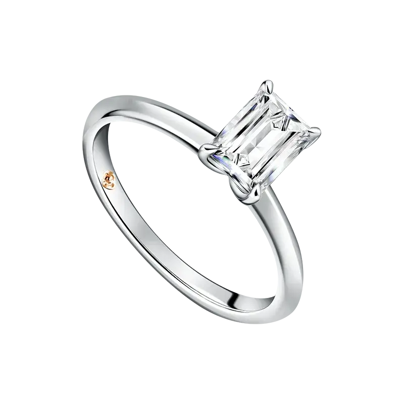 Engagement Ring MONDIAL Bergaya Timeless Minimalist dengan Siluet Sederhana nan Mewah