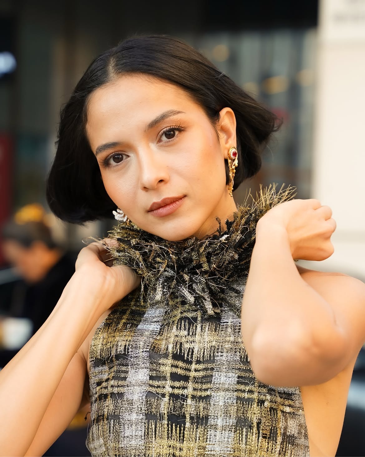 Elegant Look Putri Marino dengan Diamond Jewelry MONDIAL di BIFF 2026