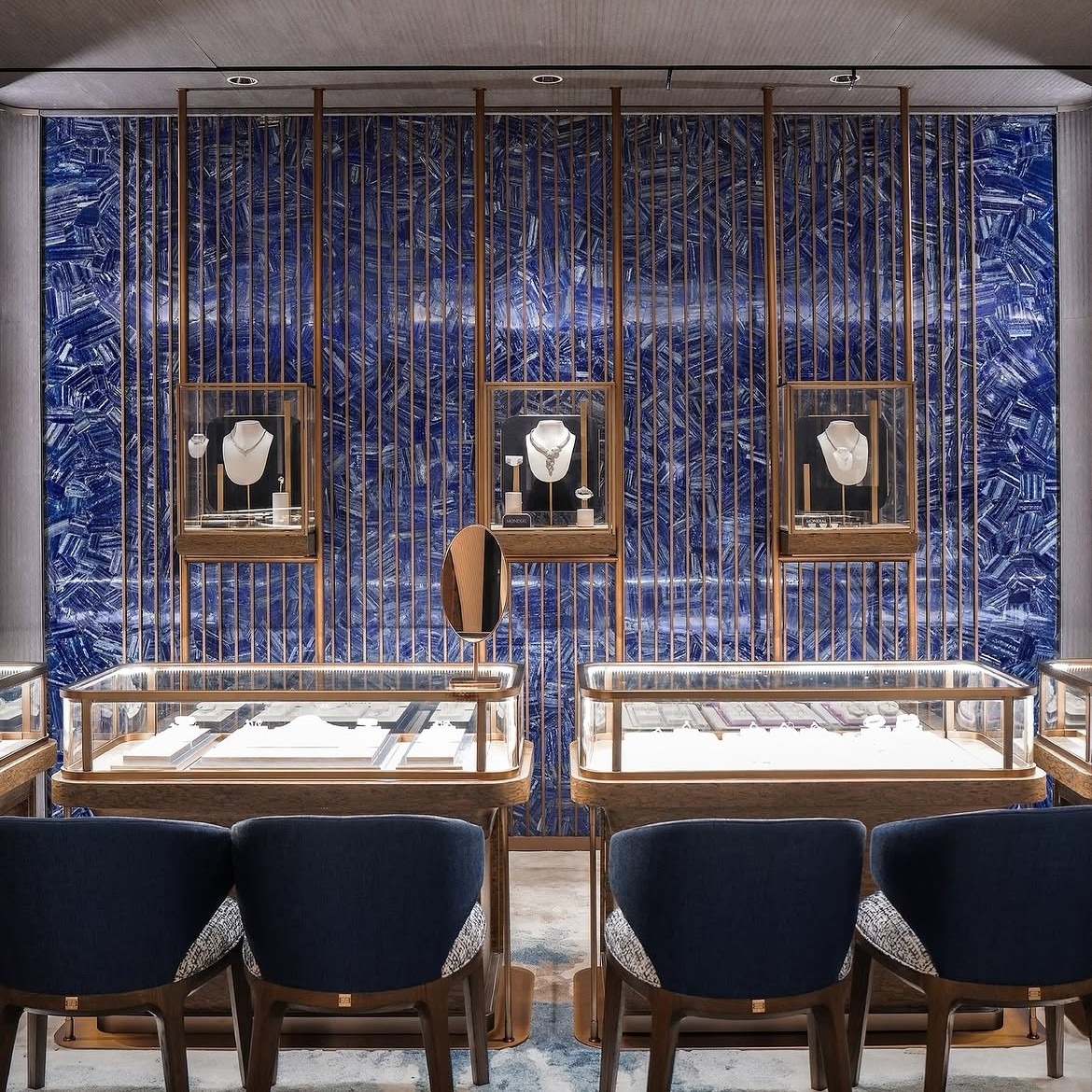 Koleksi Fine Jewelry MONDIAL dalam Pengalaman Luxury Brands in Indonesia yang Eksklusif