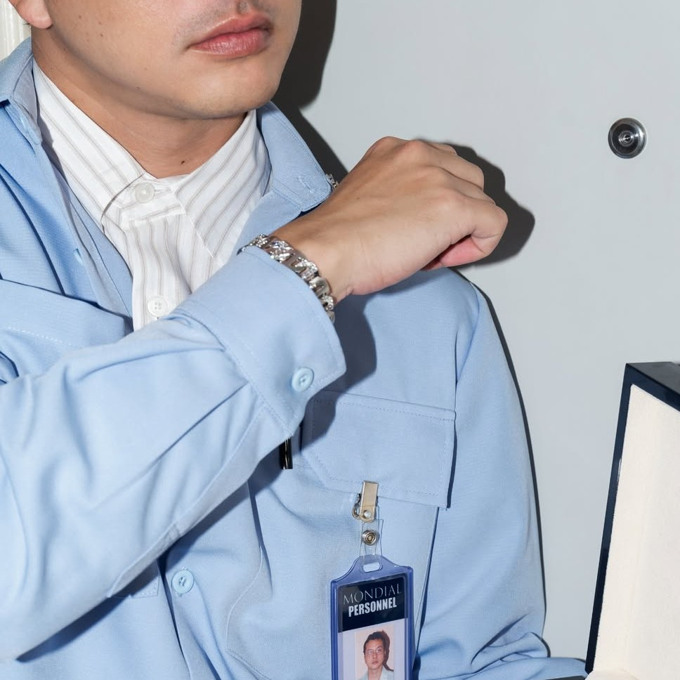 Penampilan Elegan Nicholas Saputra pakai Men’s Bracelet MONDIAL