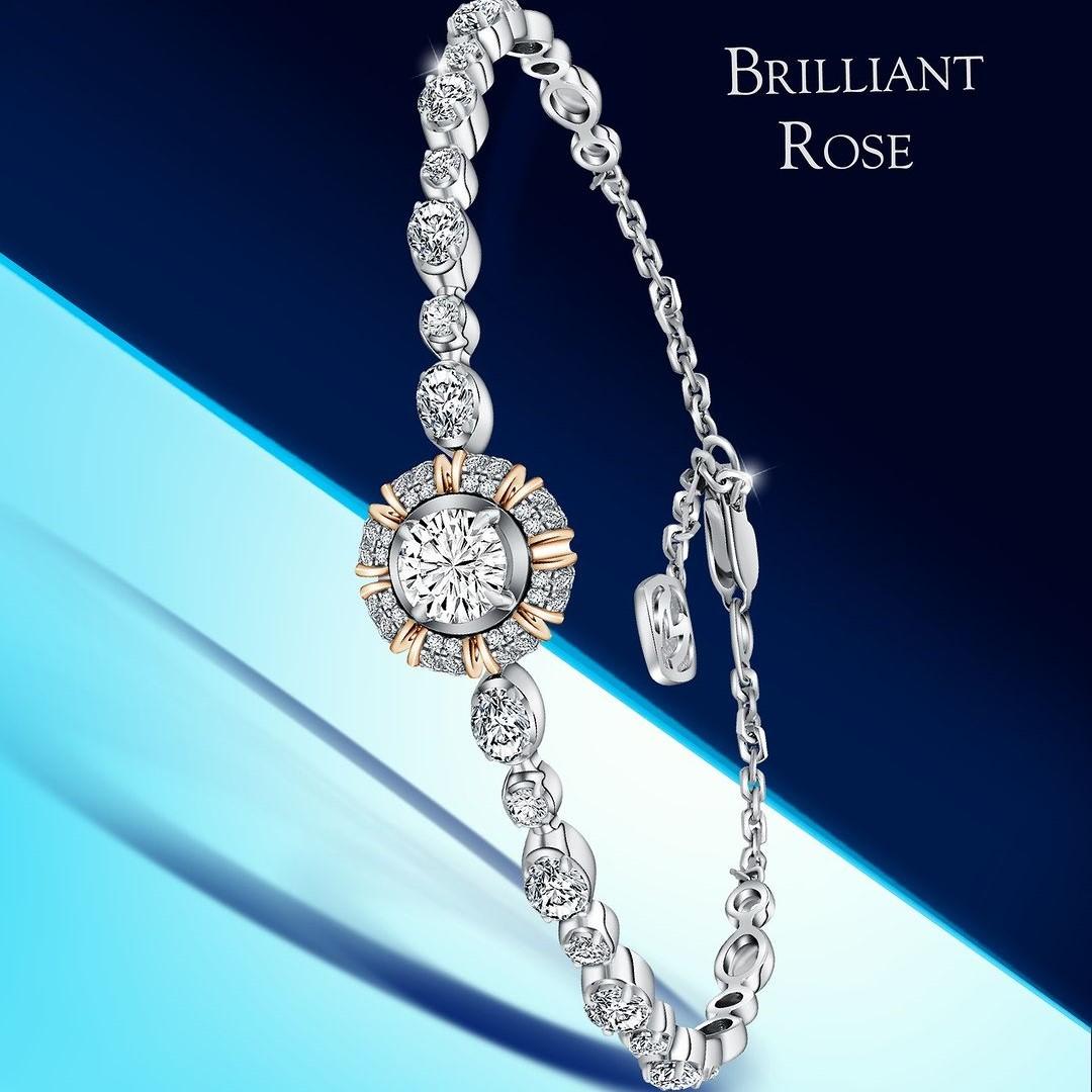 Berlian dengan Ruby dan Aksen Rosette dari Brilliant Rose