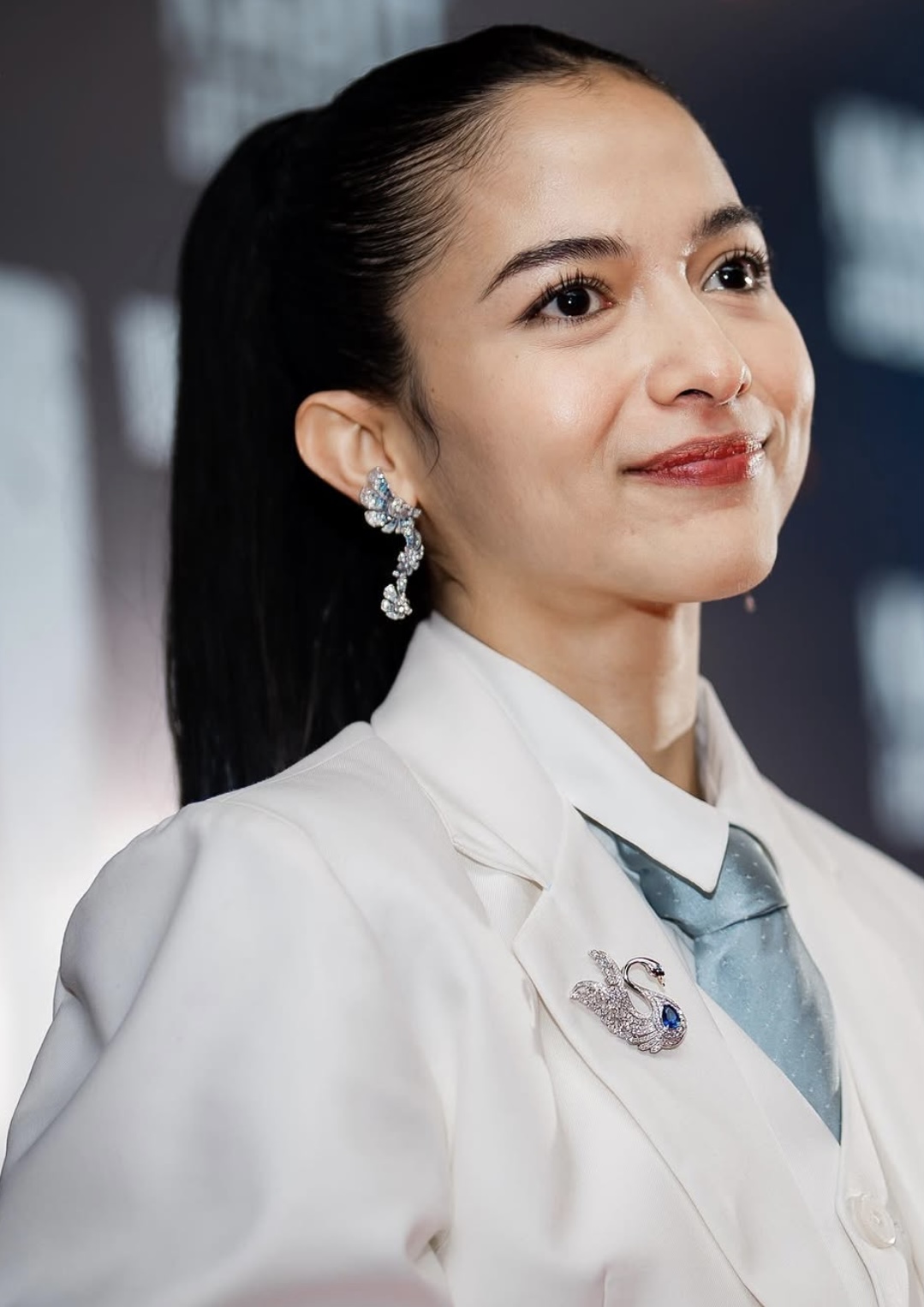 Perhiasan Berlian Unik dari MONDIAL yang Dikenakan Putri Marino