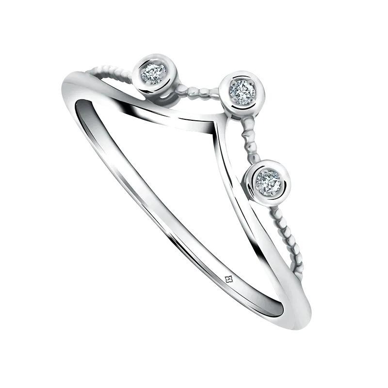 Cincin Trimoela Kruna hadirkan pesona berlian trilogi yang elegan dan memukau