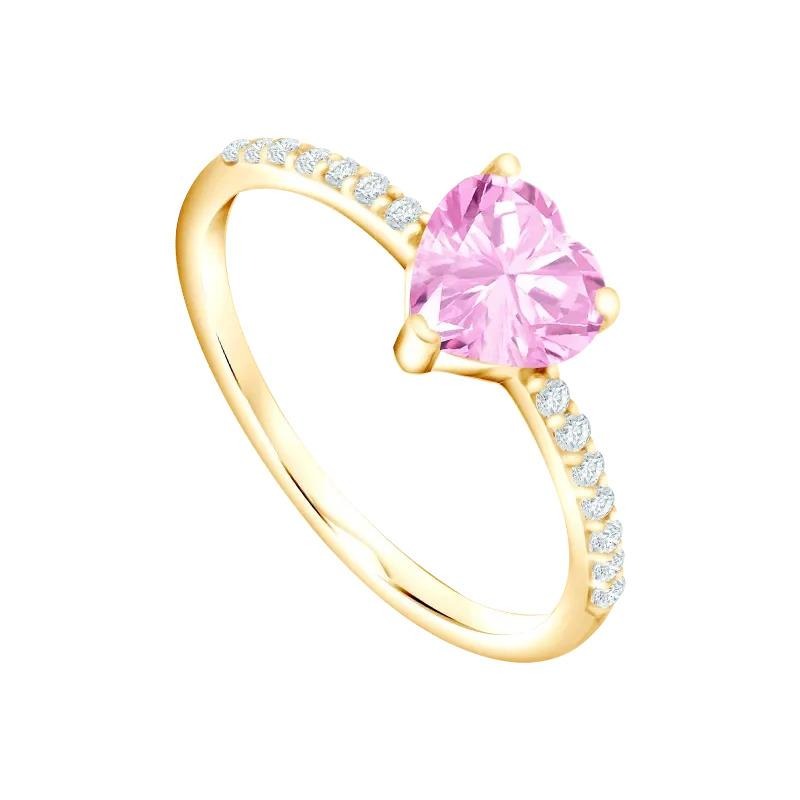 Pesona kemilau pink sapphire yang captivating dan membuat penampilan semakin manis