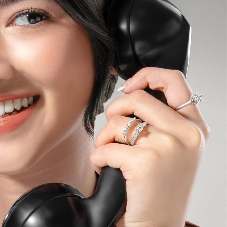 Tambahkan kesan mewah dengan kilau berlian di acara penting