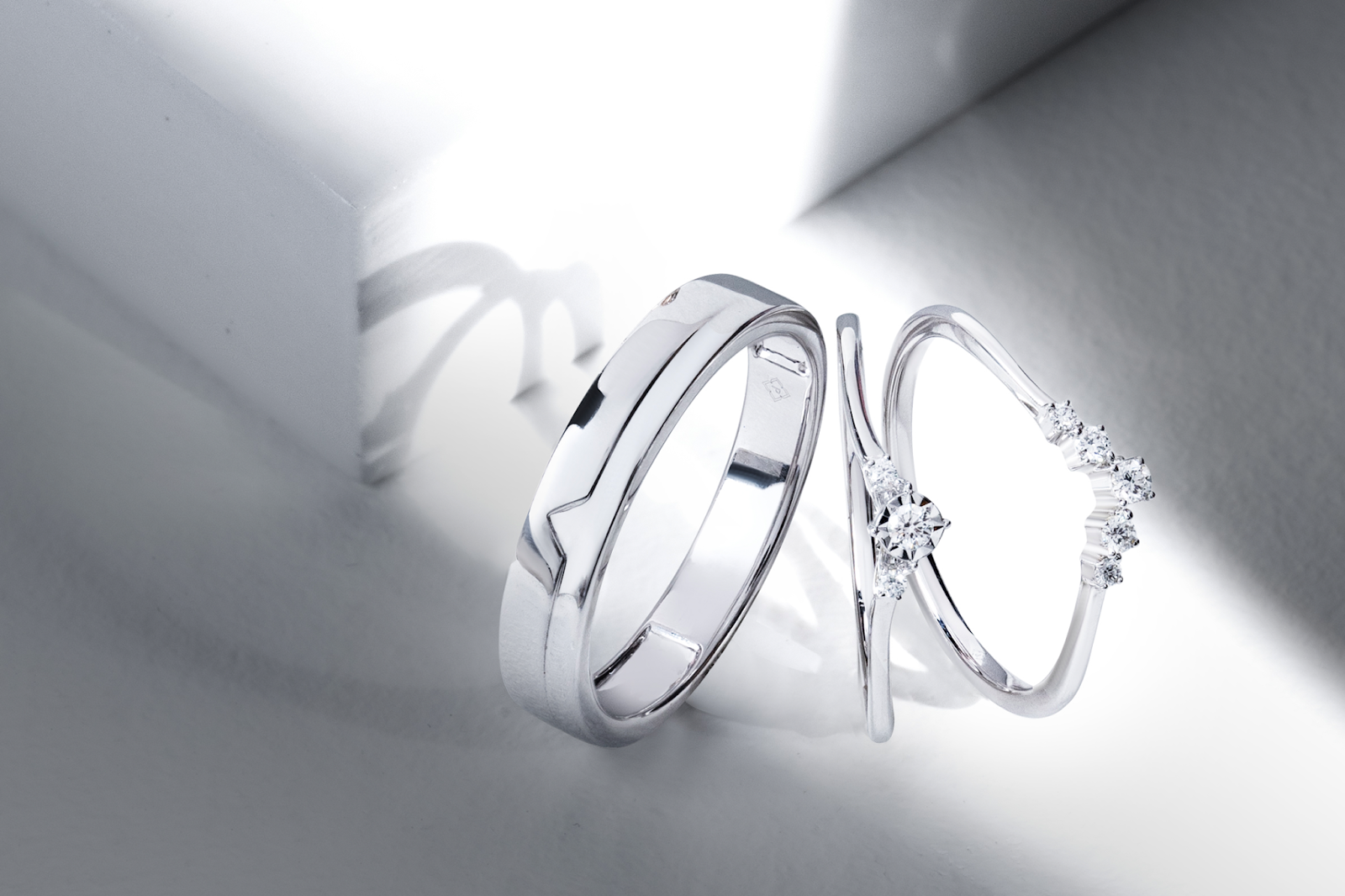 The Palace Hadirkan Koleksi Cincin Nikah Bertabur Berlian yang Menawan