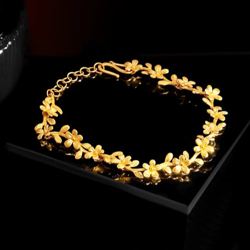 Desain Floral Bunga Gelang The Palace Jeweler Siap Hiasi Tangan Anda